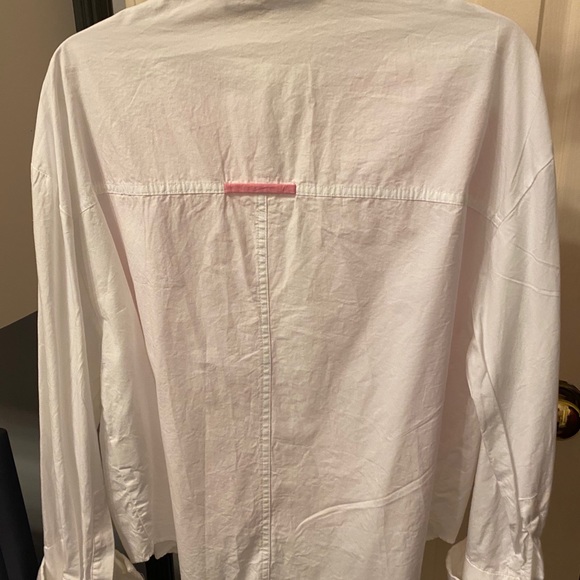 Button down - Picture 2 of 3